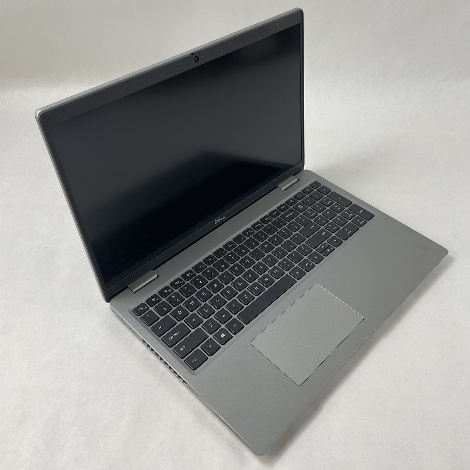 Dell Latitude 5520 15.6″ i5-1145G7 2.60 GHz 8 GB RAM No SSD/OS/AC/Battery – READ