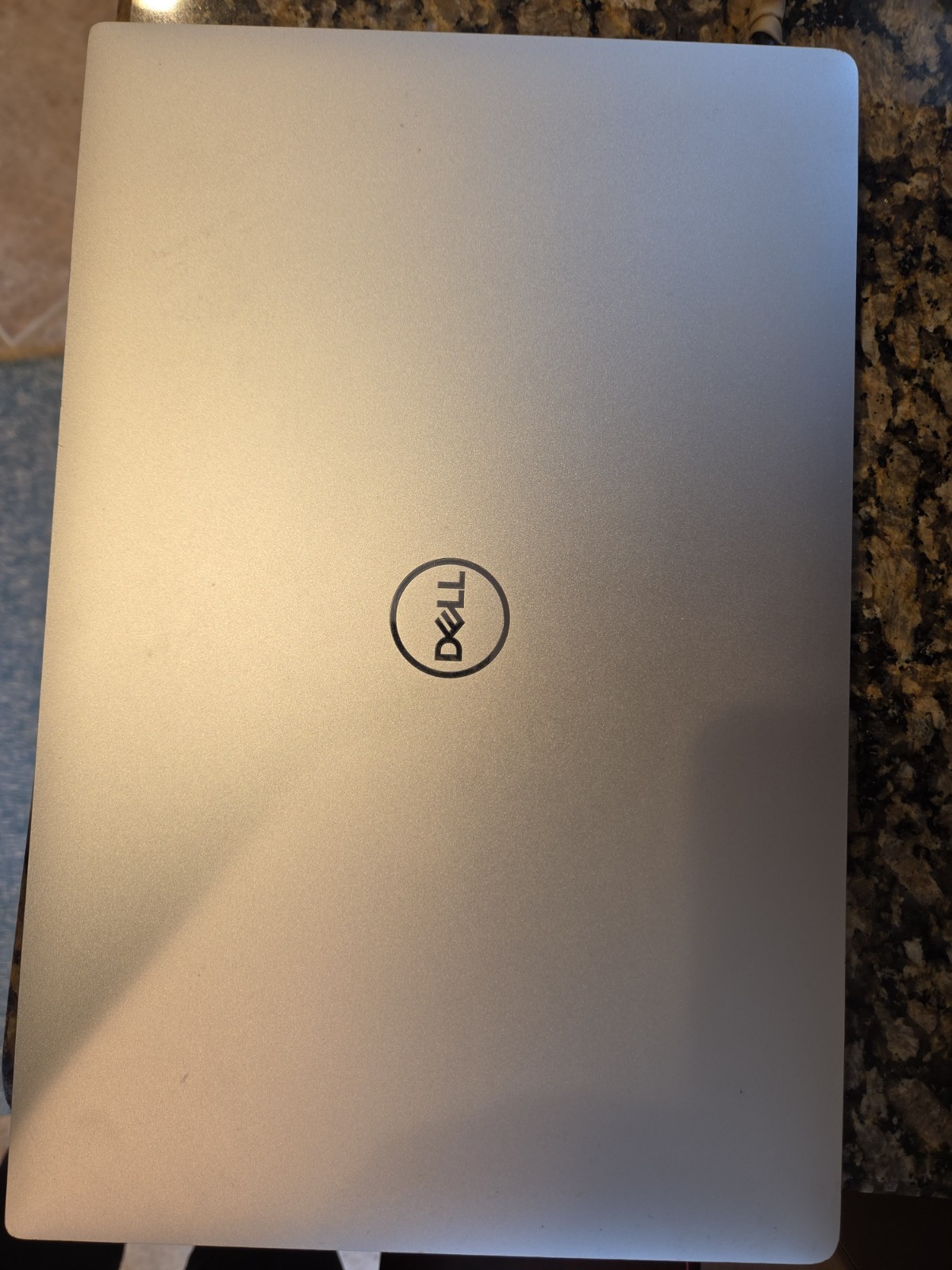 Dell XPS 15 9570 Intel Core i5-8300H 2.3GHz 8GB RAM 256GB NVMe
