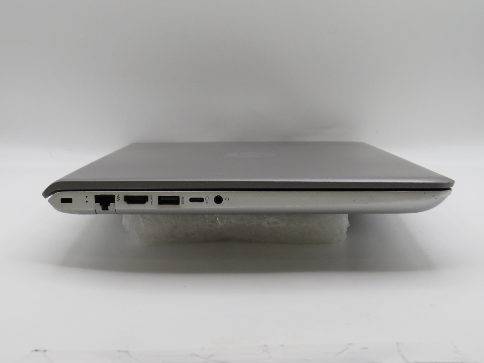 HP 15-cd040wm | AMD A12-9720P @ 2.7GHz | 16GB DDR4 | 238 SSD | No Battery/OS