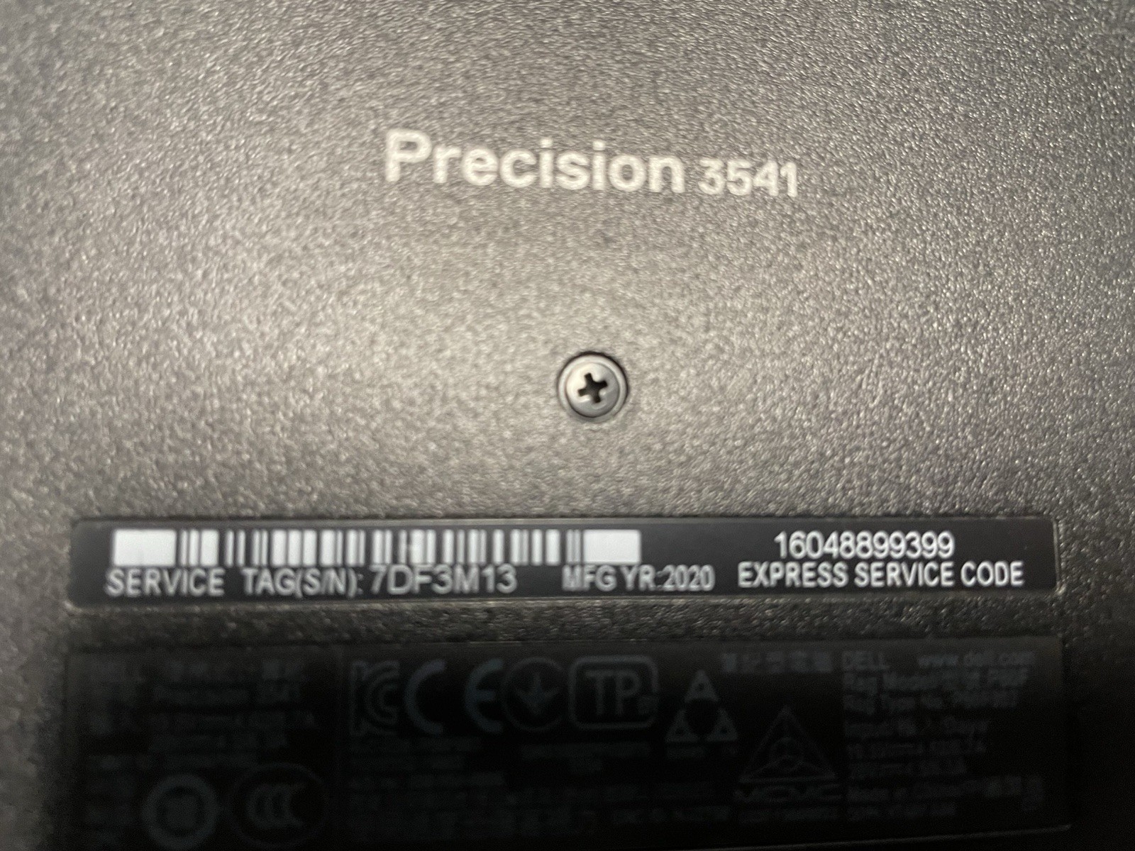 Dell Precision 3541 Mobile Workstation Intel(R) Core(TM)i7-9850H CPU @2.6 GHz 46