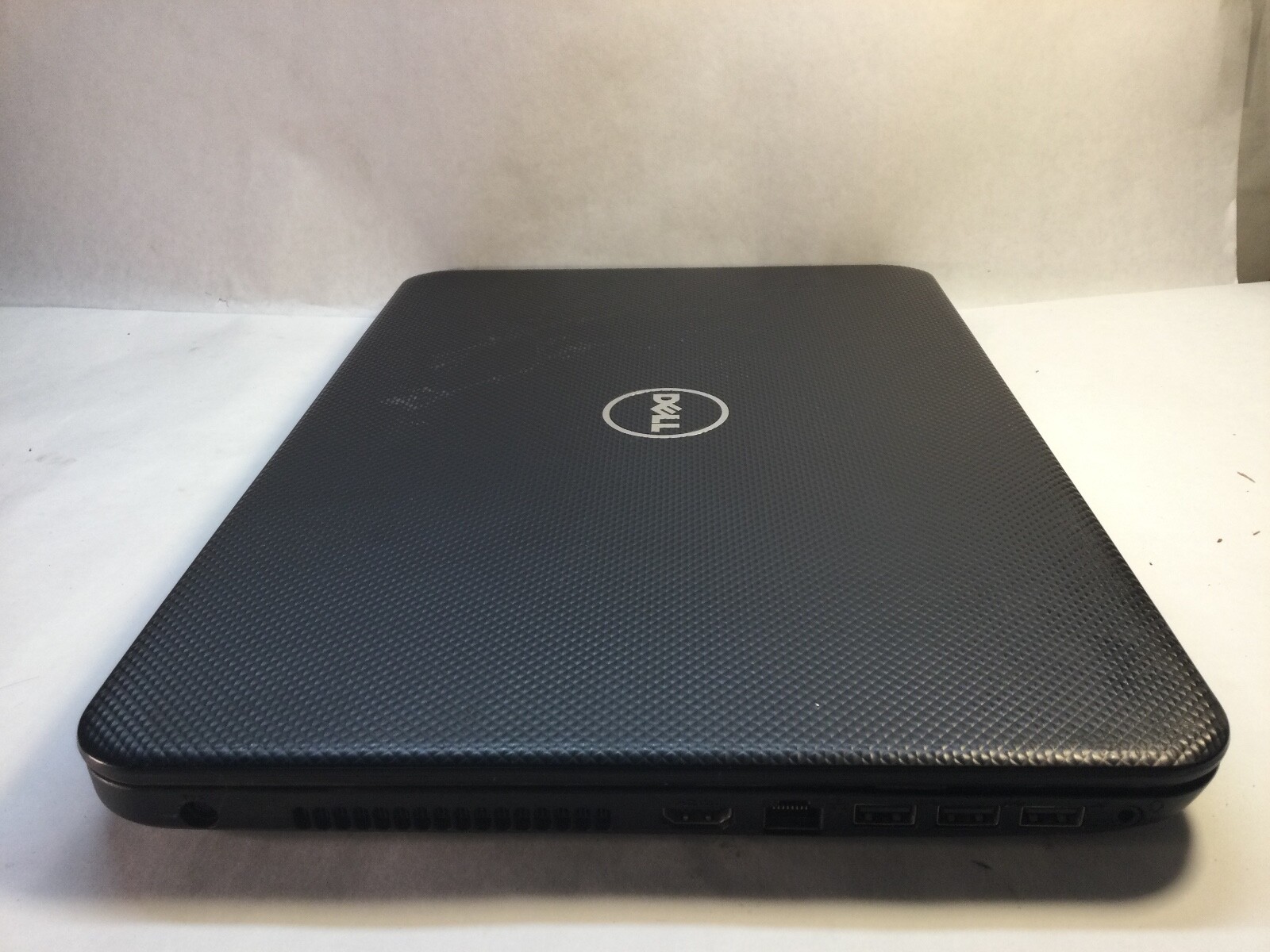 Dell Inspiron 3537 15″ Laptop Intel Celeron Dual-Core-NO KB, BAD DISPLAY -MZ