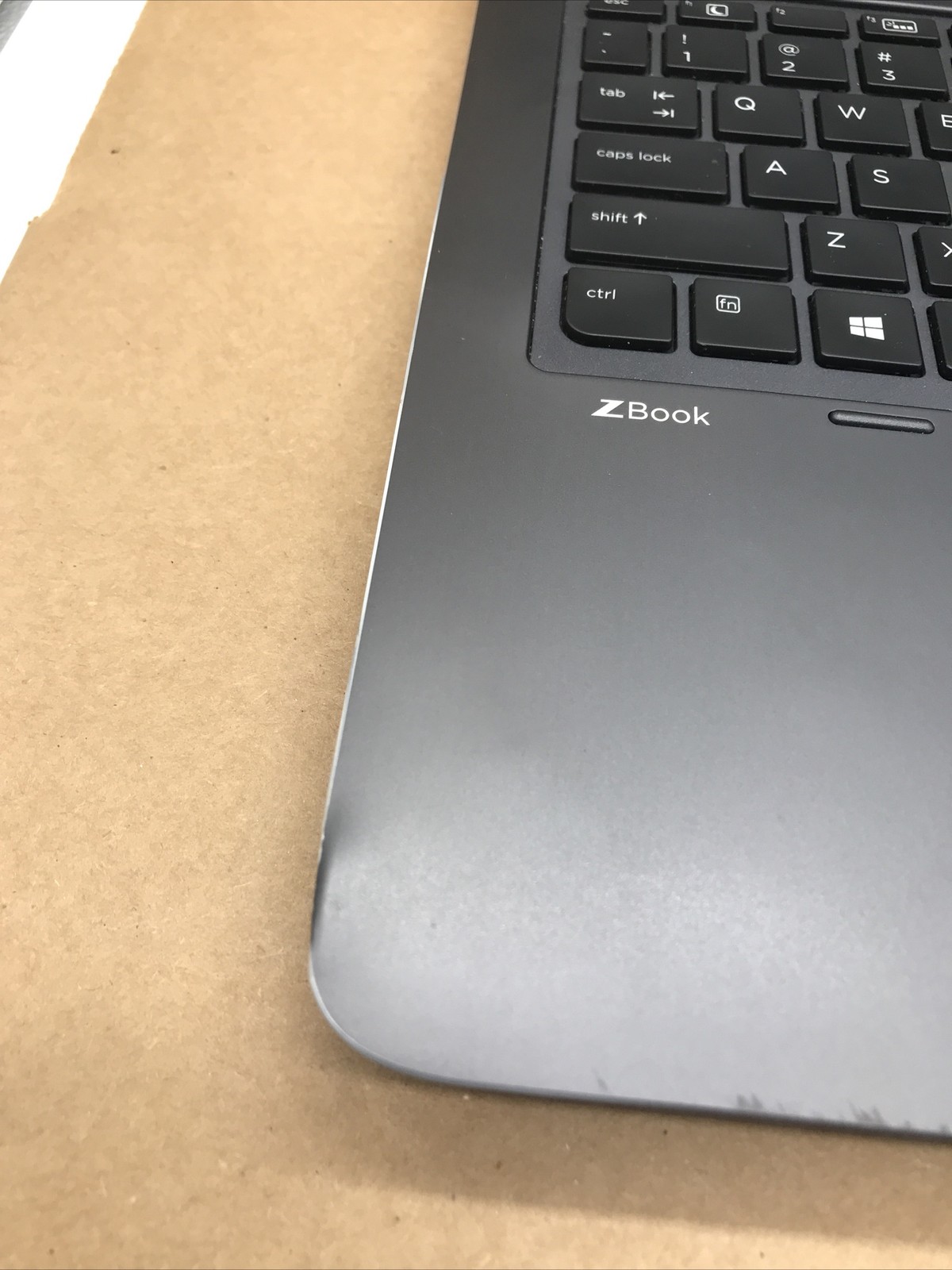 HP ZBook 15 G4 Core i7-7820HQ @2.9ghz 32GB DDR4 512 SSD NVMe Win 11 Pro