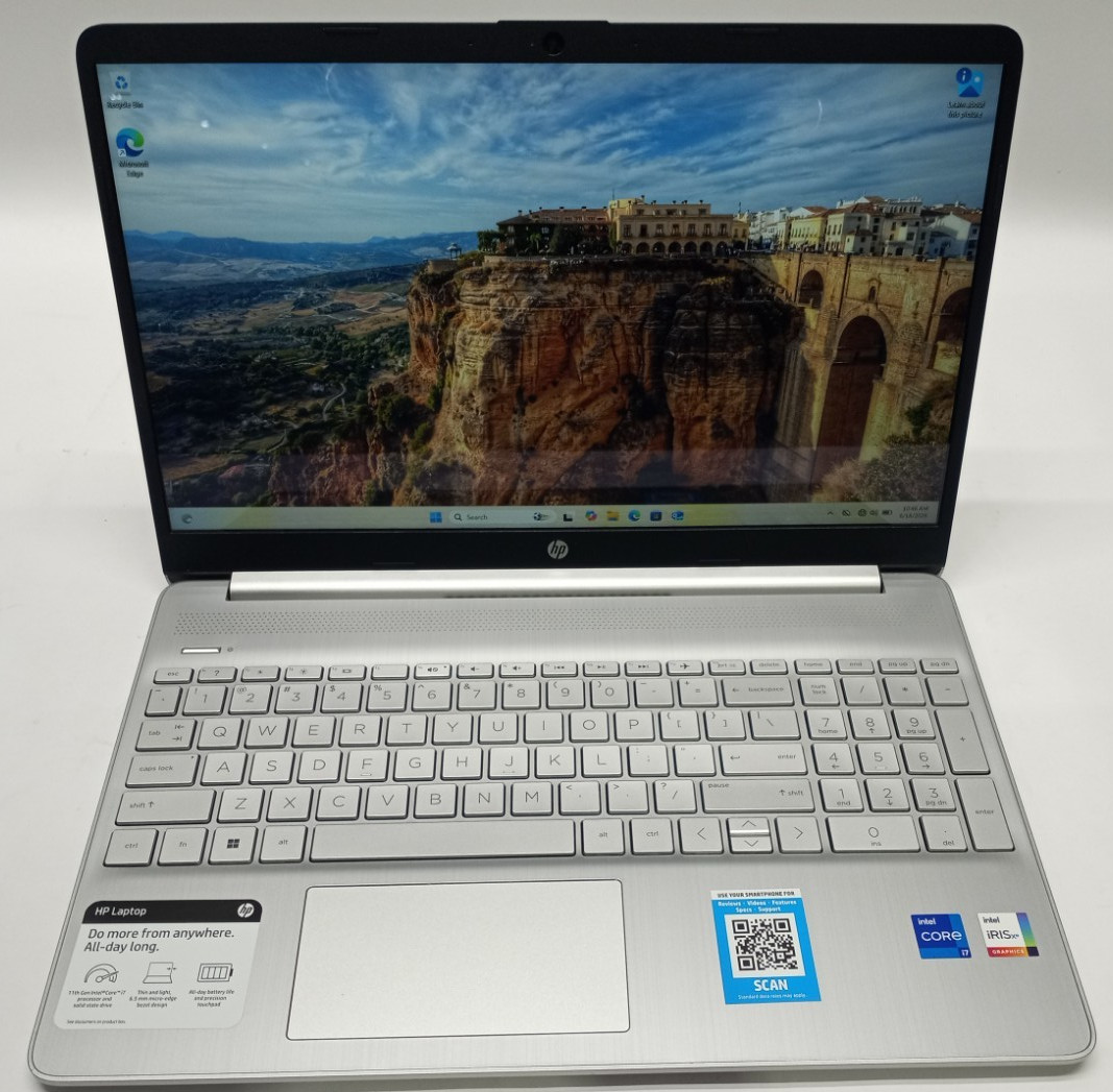 HP Laptop 15-d2yxxx TOUCH i7-1165G7@2.80GHz 16GB RAM 512GB NVMe Win11Pro MC536!