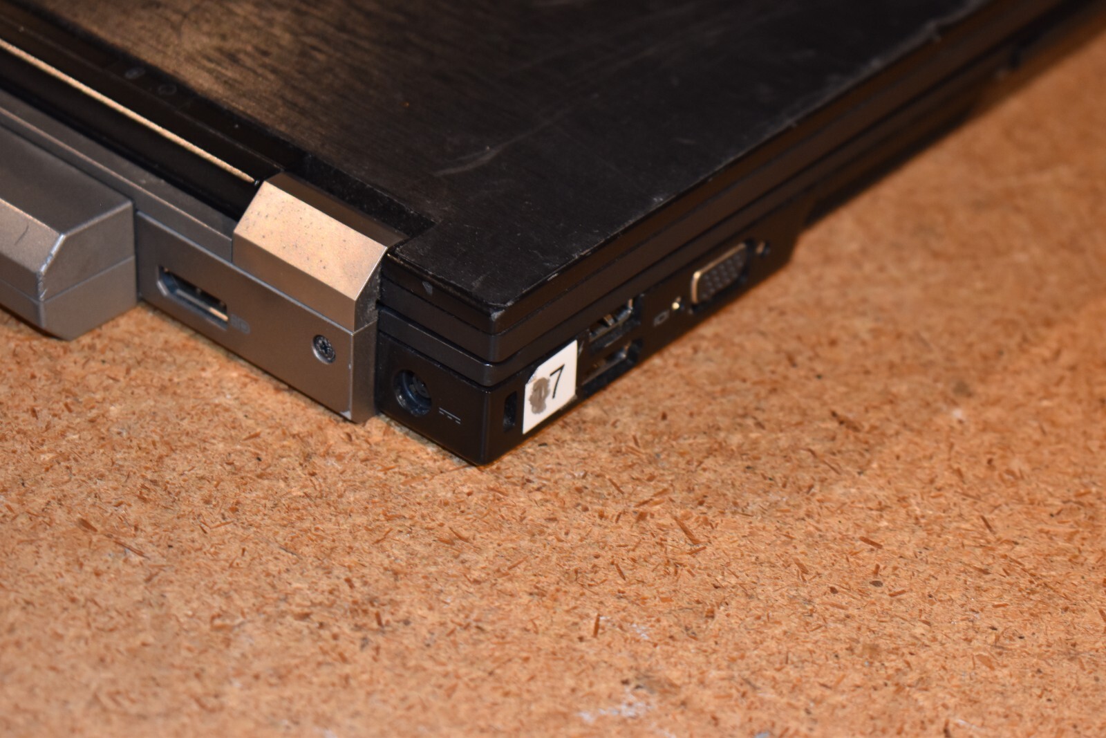 Dell Latitude E6500 Core 2 Duo 2.26GHz 3GB RAM 320GB HDD Windows XP Pro 32-bit