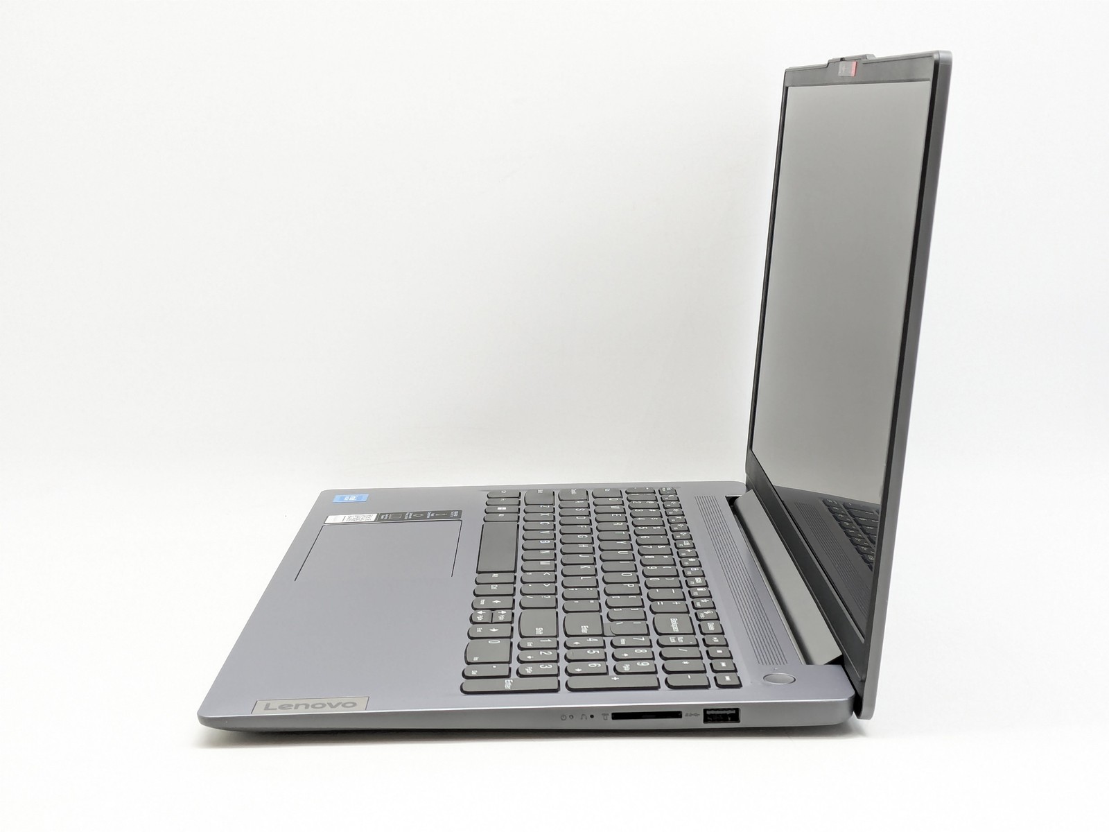 Lenovo IdeaPad Slim 3 15IAN8 15.6″ Intel N100 4GB DDR5 128GB UFS Windows 11 Home