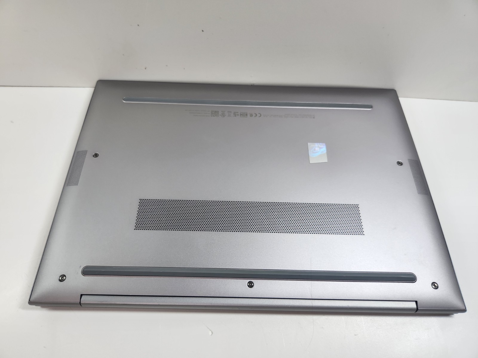 HP ZBook Firefly 14 G9 14″ i7-1265U 512GB SSD 16GB RAM Win11 Pro NVIDIA T550