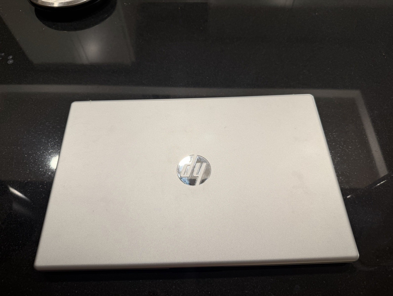 HP Laptop 15-fd0xxx 15.6″ FHD i5-1235U 32GB RAM Win11 Silver 2024