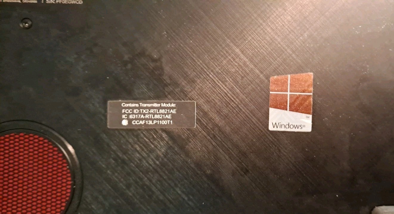 Lenovo Y700-15ACZ Ideapad 80NY Gaming Laptop Keypad Lights Up Red Read All Photo