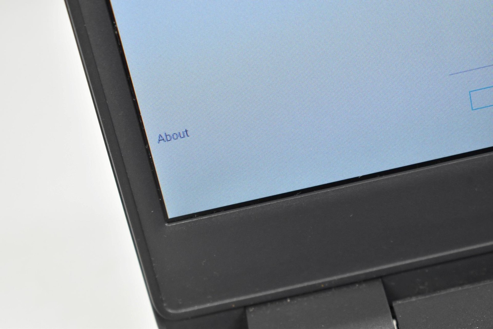 Dell Latitude 3410 Laptop i5-10210U 1.6GHz 16GB 256GB SSD No OS 14″ *See Detail*