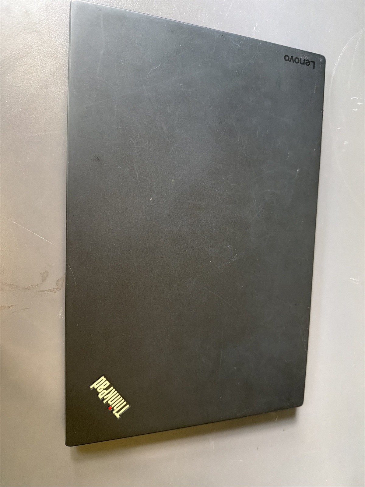 Lenovo ThinkPad X1 Carbon 5th Gen 14″ i7-6600U No SSD 8GB Ram NO OS/BIOS LOCKED