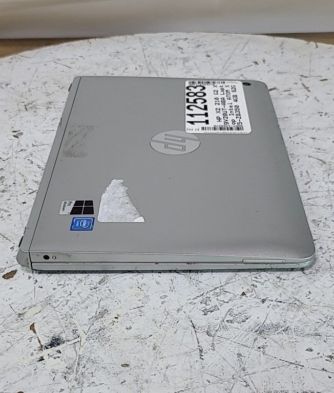 HP X2 210 G2 X9V20UT-ABA Laptop Intel ATOM X5-Z8350 4GB 62GB