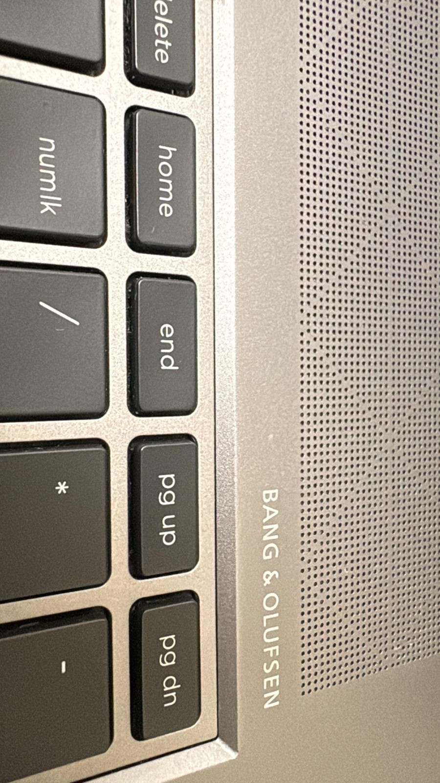HP Zbook 17 G5 Intel i5- 8400H 2.5GHz 32GB RAM 512GB NVMe Quadro P2000 Win11Pro.