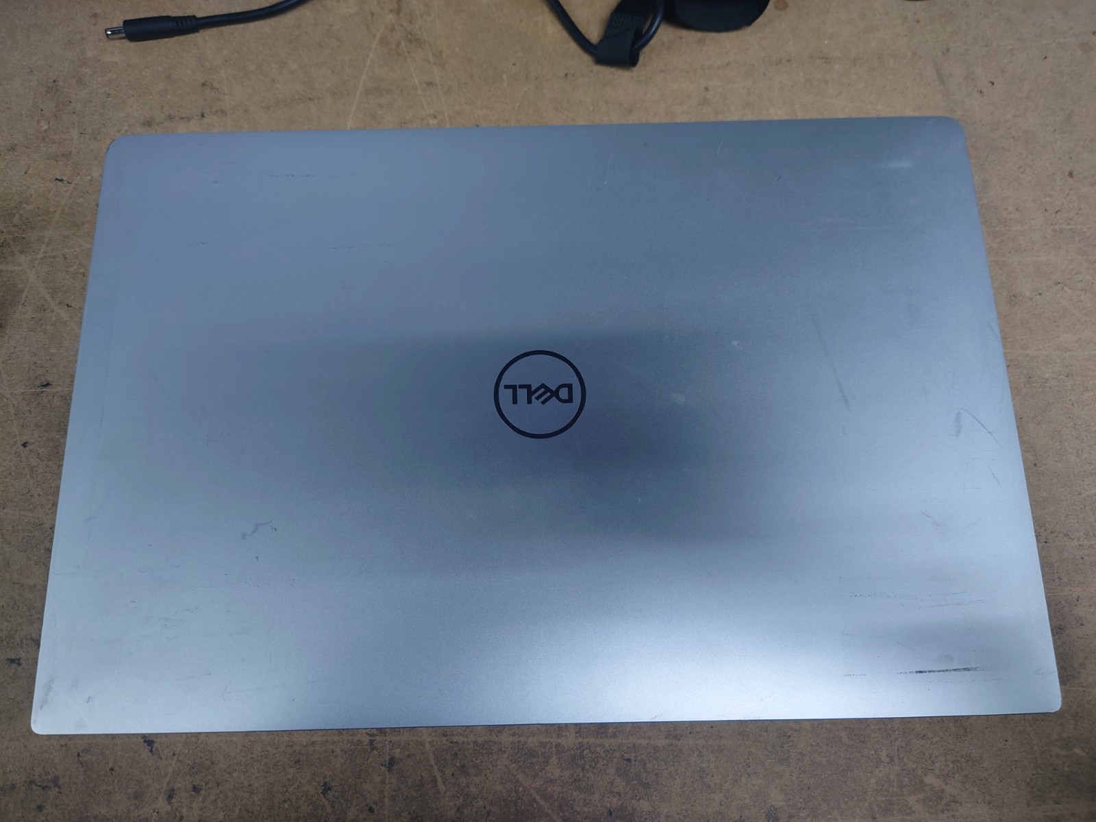 Dell XPS 15 7590 15.6″ UHD i9-9980HK 8GB RAM GeForce GTX 1650 No Battery/OS/SSD