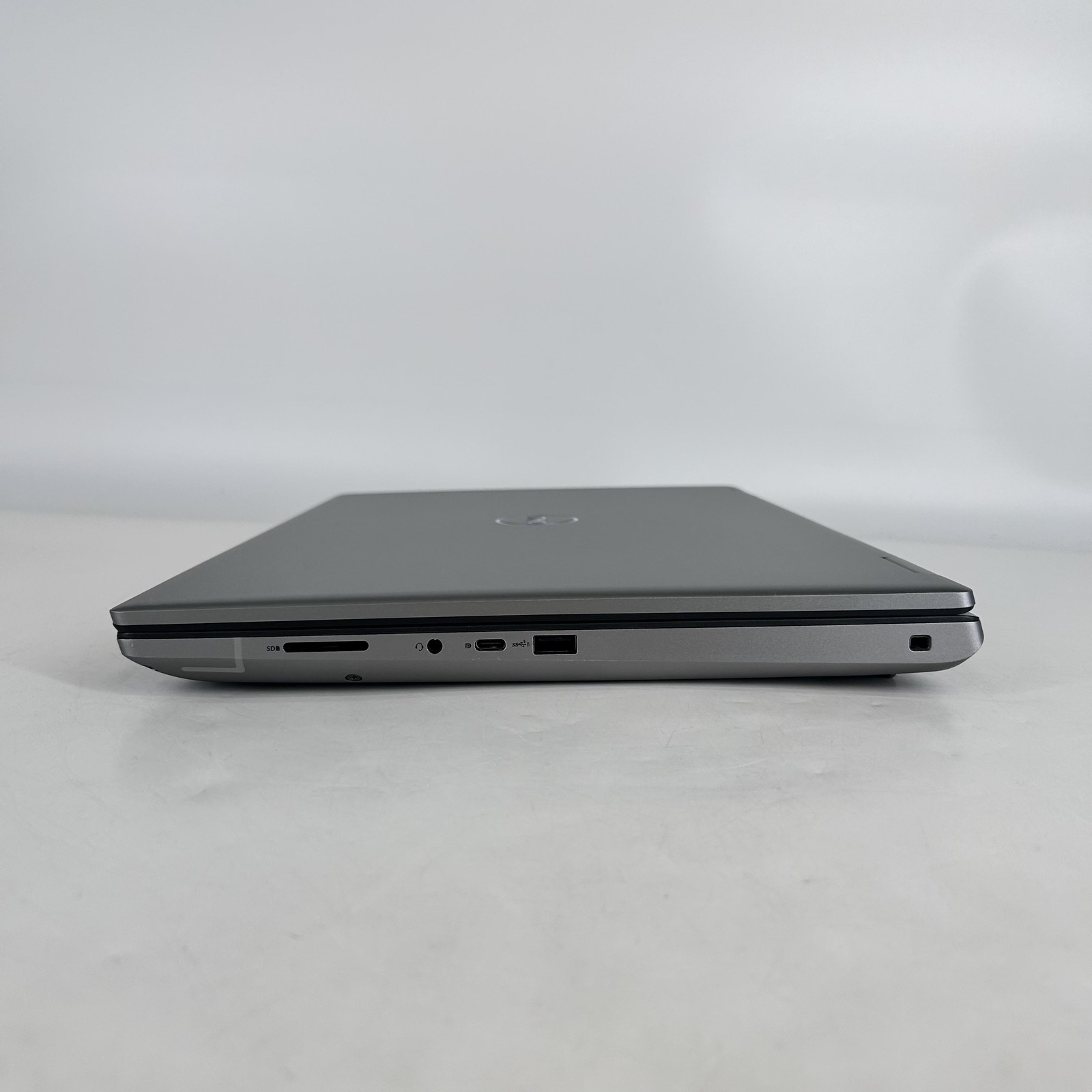 Dell Precision 7770 17.3 FHD 2.3 GHz i9-12950HX 64GB 2TB RTX A5500 – BENT FRAME