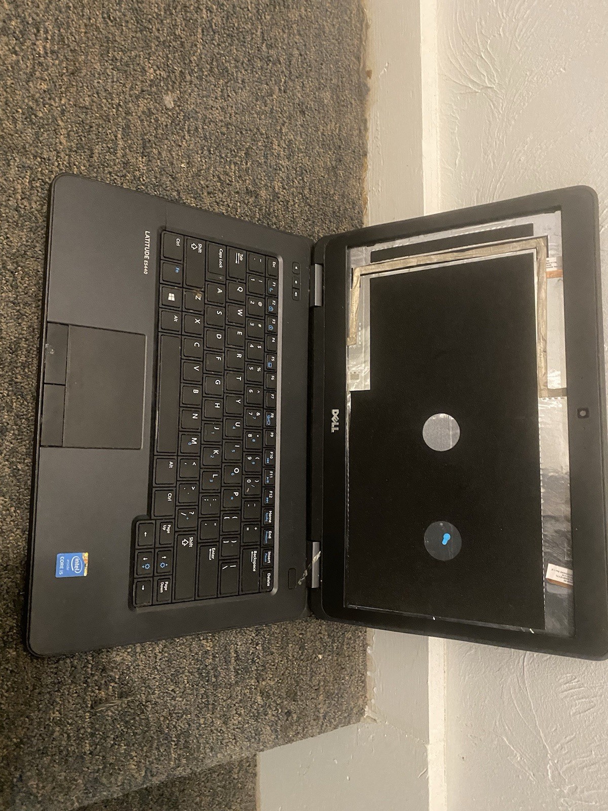 DELL LATITUDE E5440 Laptop w/ Intel Core i5-4310U 2.00 GHZ + No HD/Battery