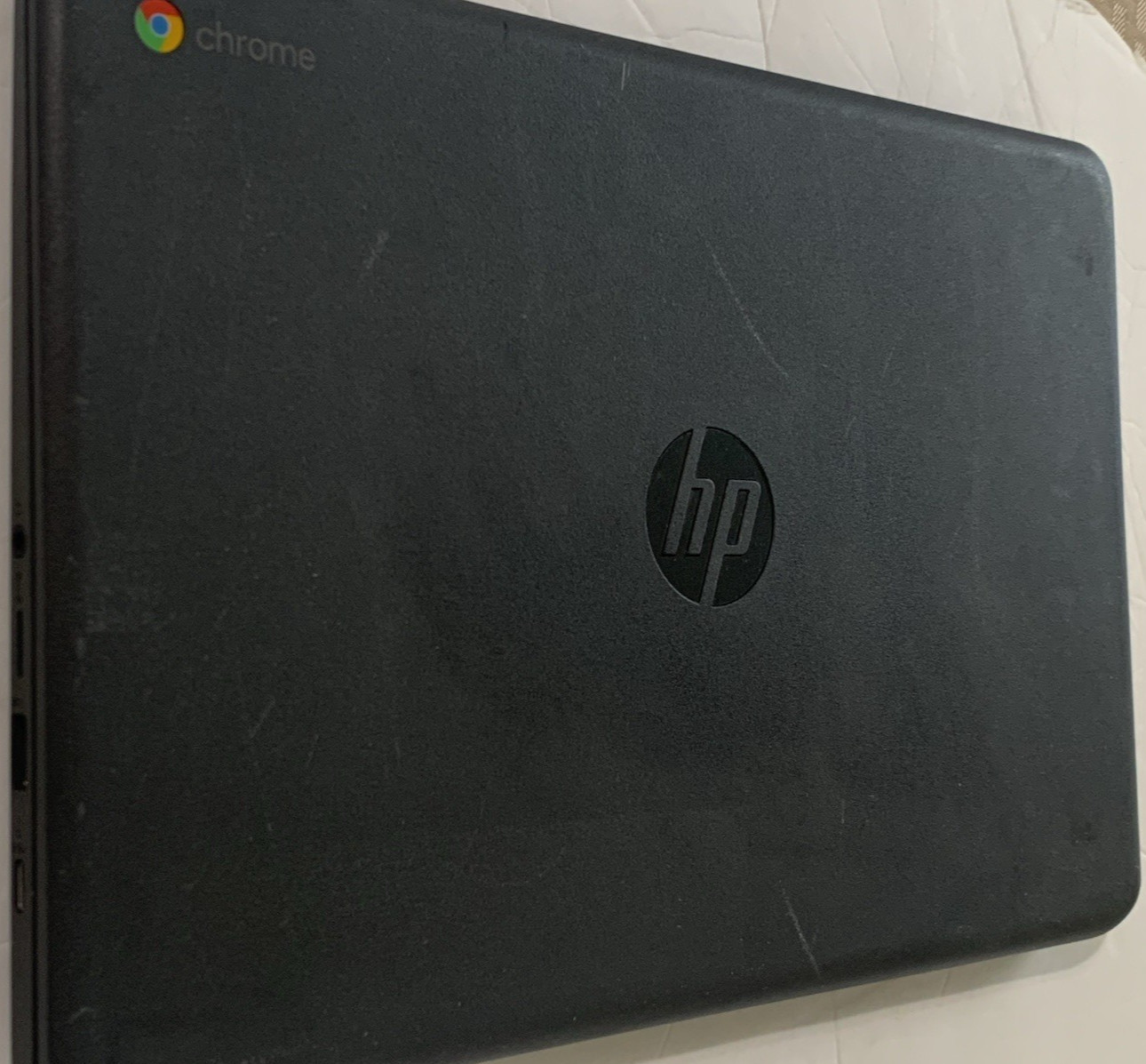 HP Touchscreen Chromebook 14″ Intel Celeron 1.1GHz 4GB RAM 32GB eMM Adapter