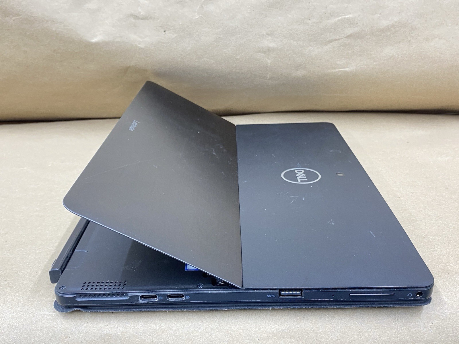 Dell Latitude 5290 2in1 – 12″ FHD Touch – i5-8350U – 8GB – 256GB – Win 11