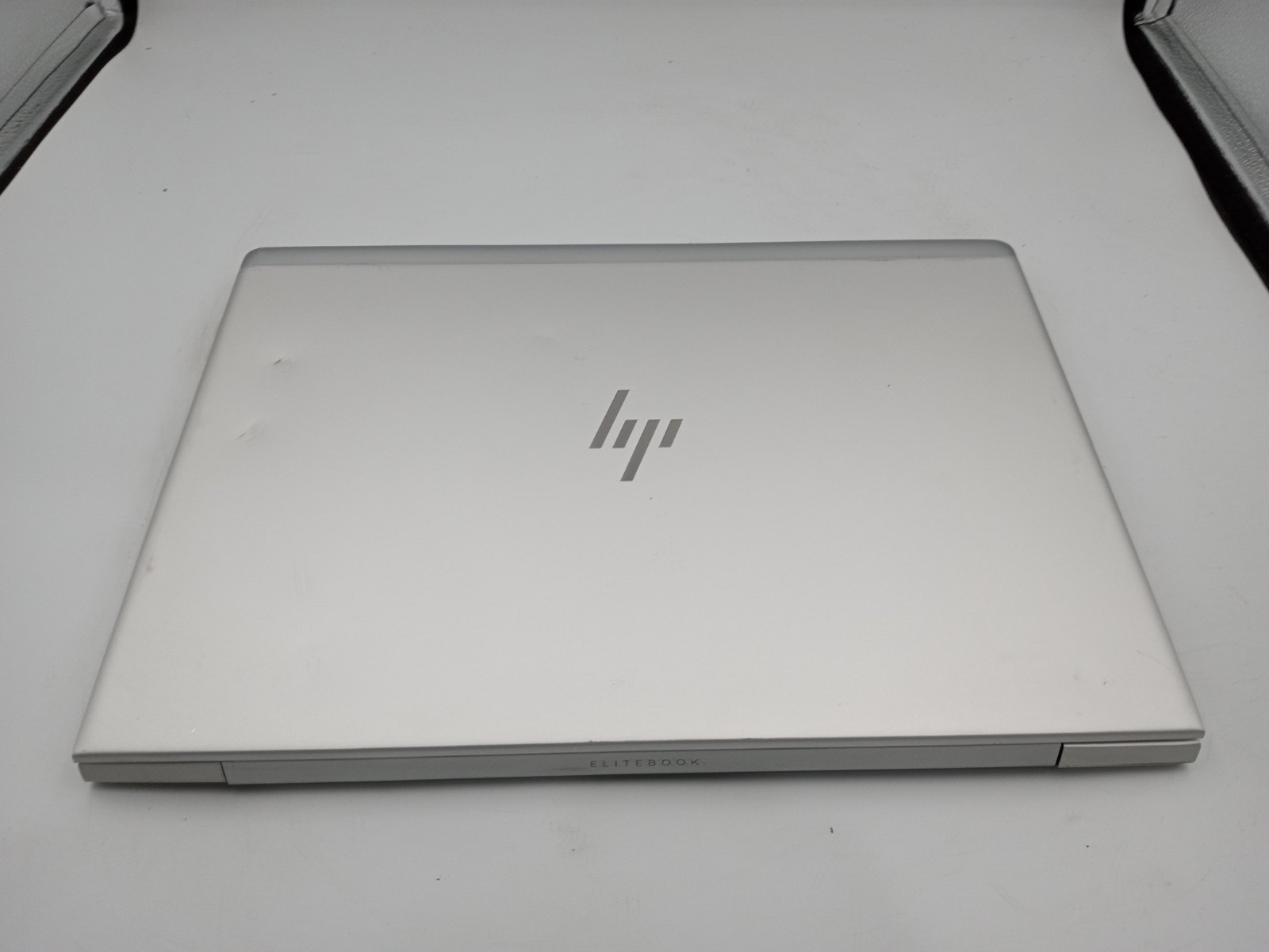 HP EliteBook 745 G6 14″ Touchscreen Ryzen 5 3500U 4GB RAM 128GB SSD Win 11 -RR