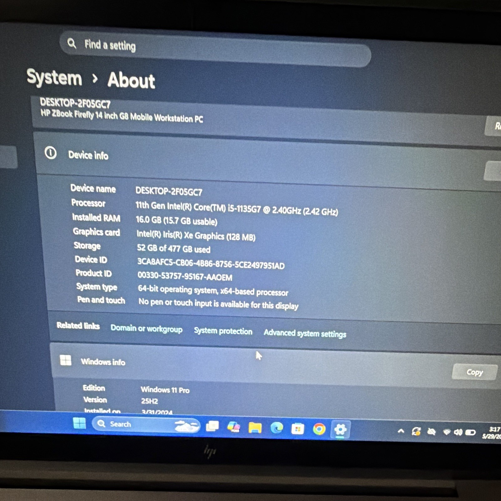 HP ZBook Firefly 14 G8 i5-1135G7 16GB 477GB SSD Win 11 Pro Charger