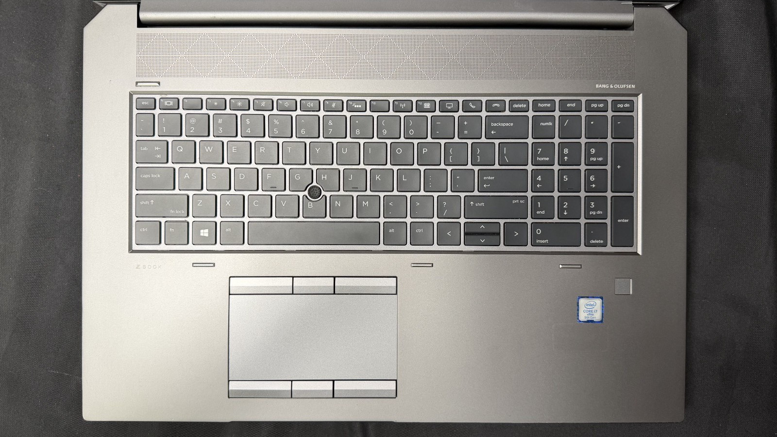 HP ZBook 17 G6 i7-9850H 256GB SSD + 240GB SSD, 32GB RAM W10 NVIDIA RTX 4000