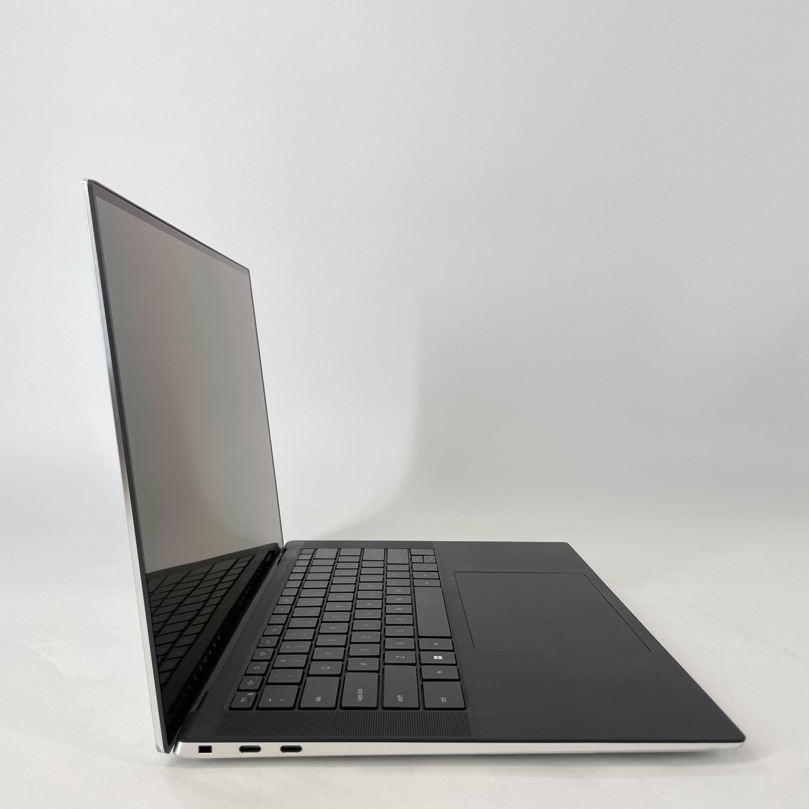 Dell XPS 15 9510 3.5K TOUCH i7-11800H 2.30GHz 32GB 2TB SSD NVIDIA RTX 3050 Ti