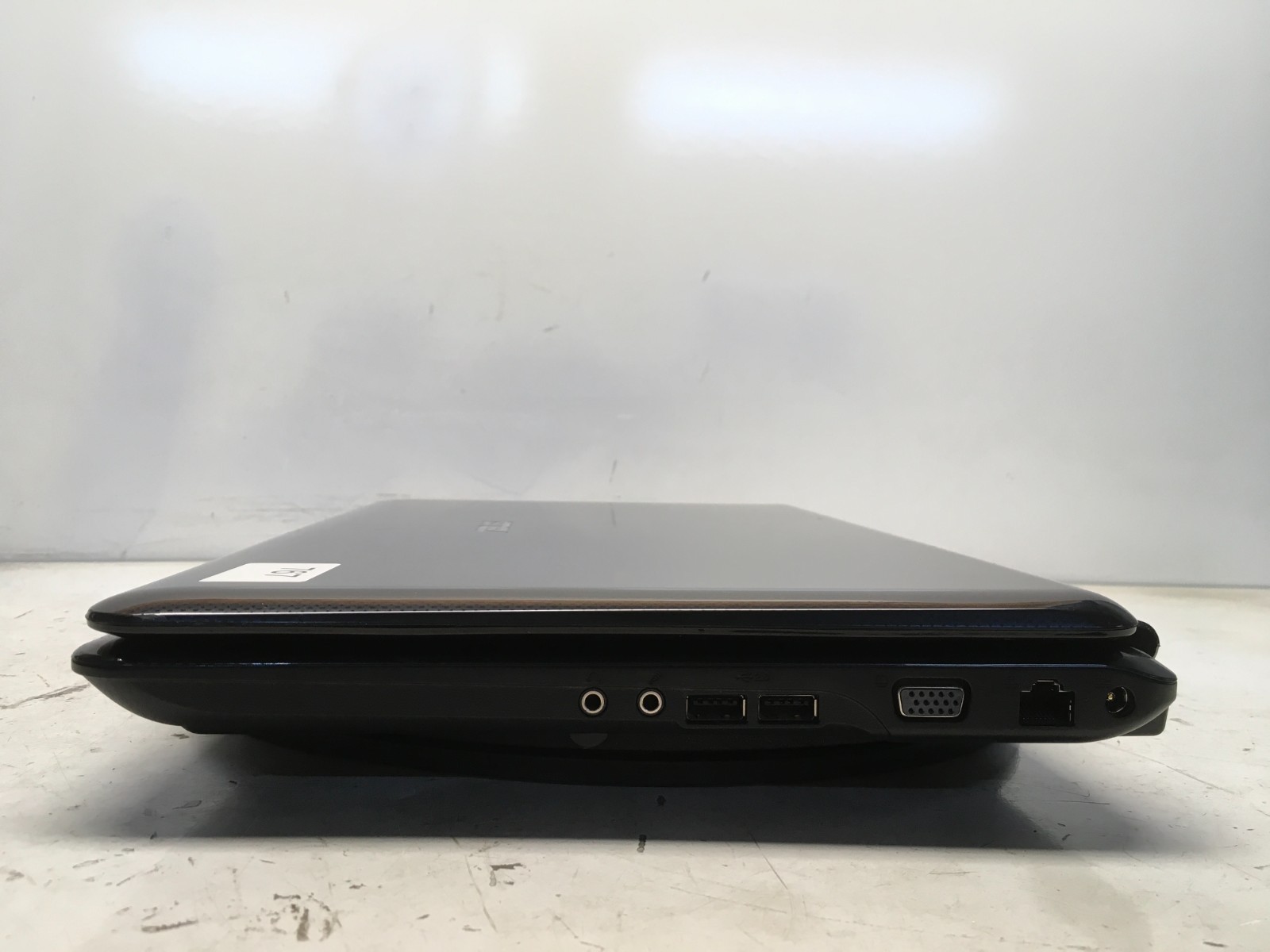 Asus K50I-RBBGR05 Intel Pentium Dual-Core T4400 2.2GHz 3 GB NO HDD