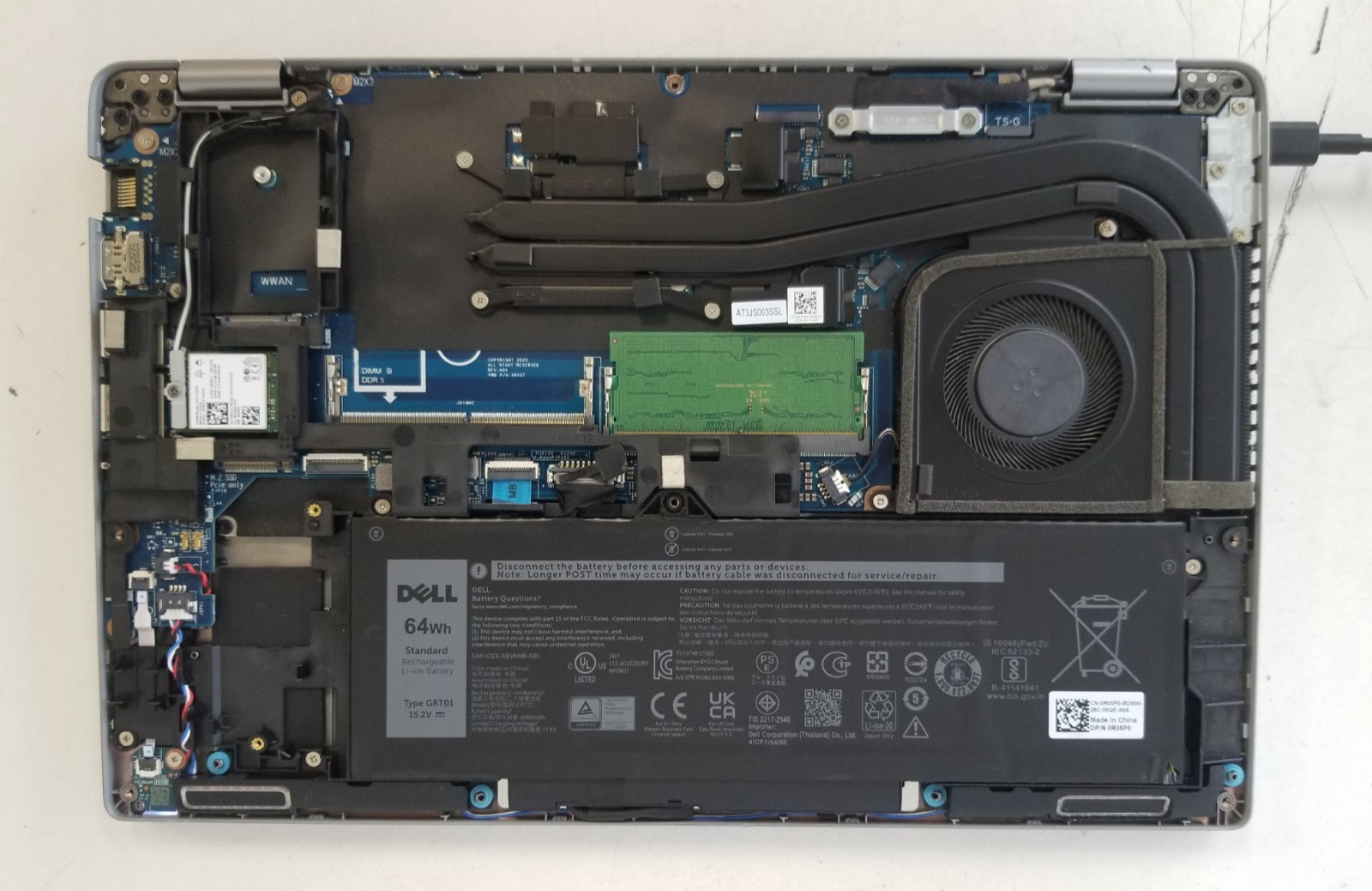 Dell Latitude 5431 14″ Intel i7-1270P 16GB DDR5 NO HDD NO OS/ FREE DELIVERY