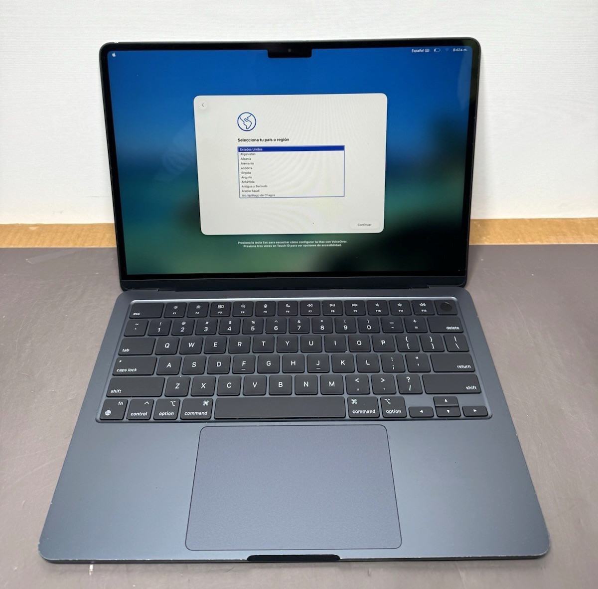Apple Macbook Air 13.6″M2 Midnight 256GB SSD 16GB, 99% battery, MC7X4LL/A, A2681