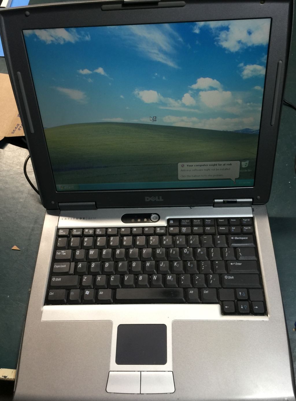 Dell D510 WinXP; 60GB HD; 2gig CDR; LPT & Serial New Battery *One Owner* WOW