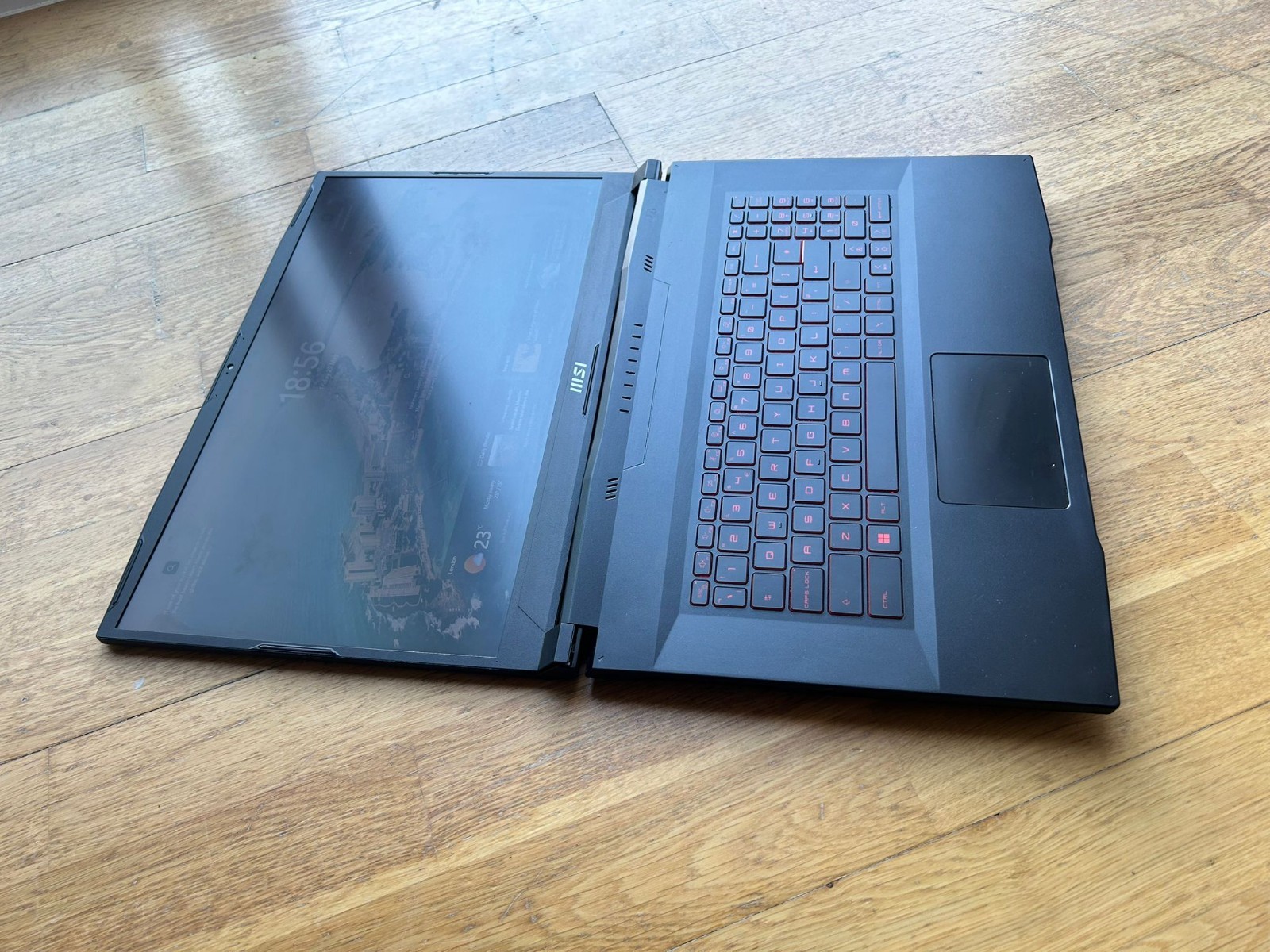 MSI Katana GF76 12UD 15.6″ Gaming Laptop | i7-12700H | RTX 3050 Ti | 512GB SSD