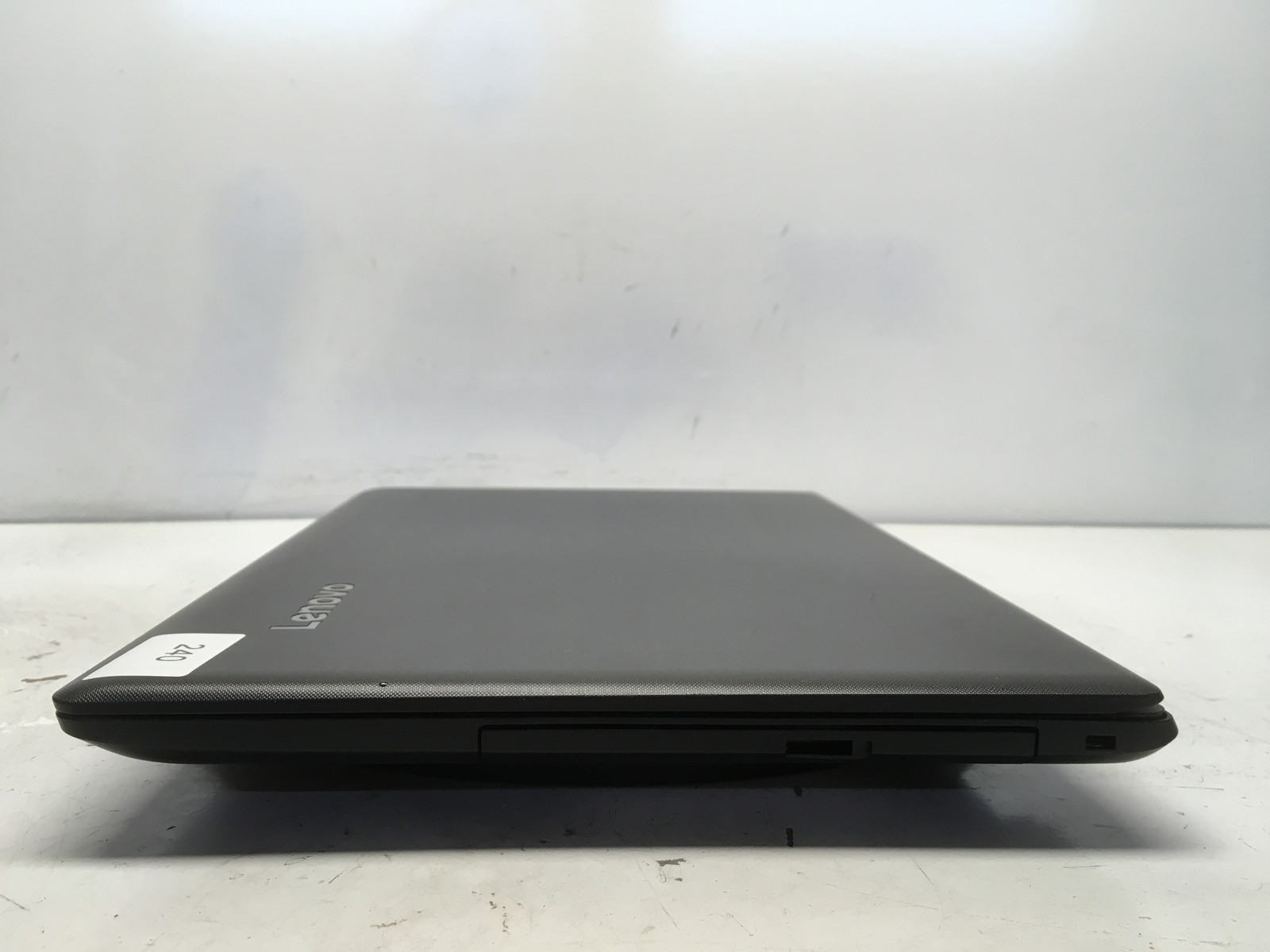 Lenovo IdeaPad 110-15ACL AMD A6-7310 2GHz 4 GB NO HDD No Batt