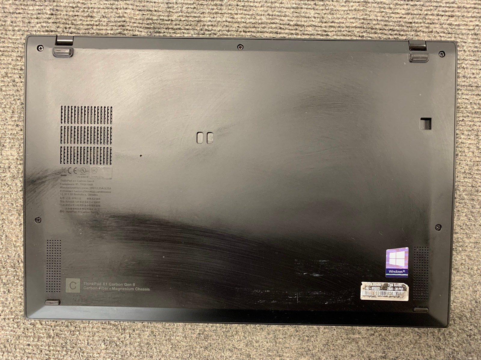 Lenovo ThinkPad X1 Carbon Gen 8 14″ i5-10210U 16GB RAM 512GB NVMe Remote Managed