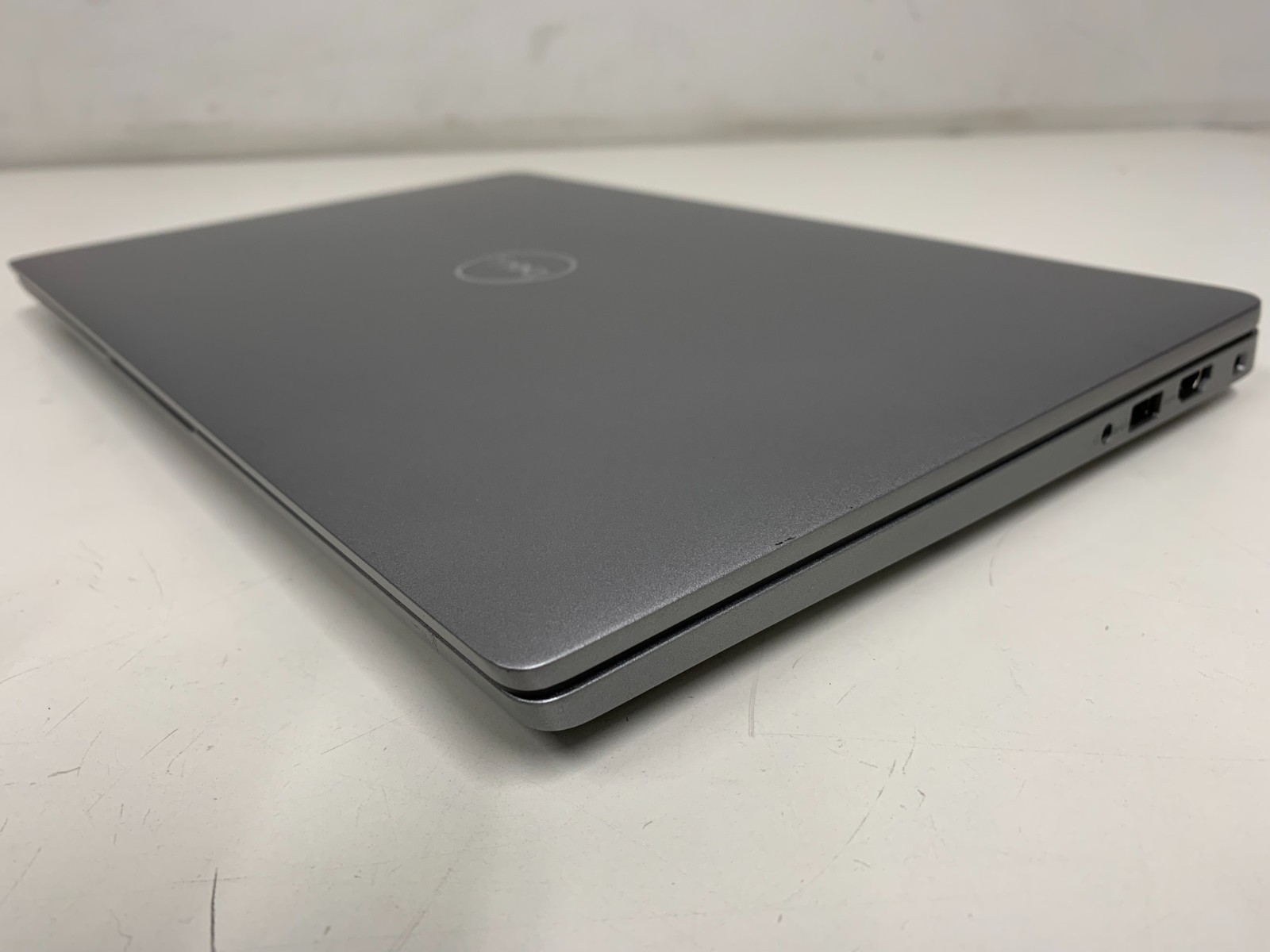 Dell Latitude 5450 P165G 14″ Core Ultra 5 125U 4.30GHz 16GB RAM 256GB SSD