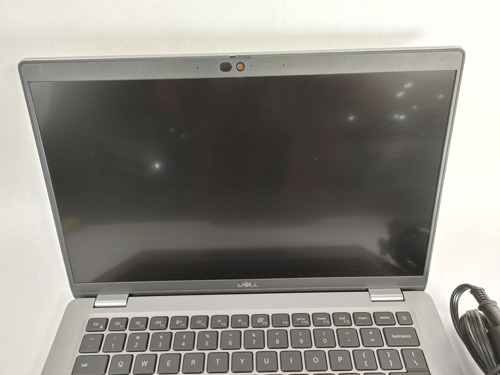 Dell Latitude 5430 Core i7-1265U 1.80 GHz 16 GB DDR4 256 GB NVMe Windows 11 Pro