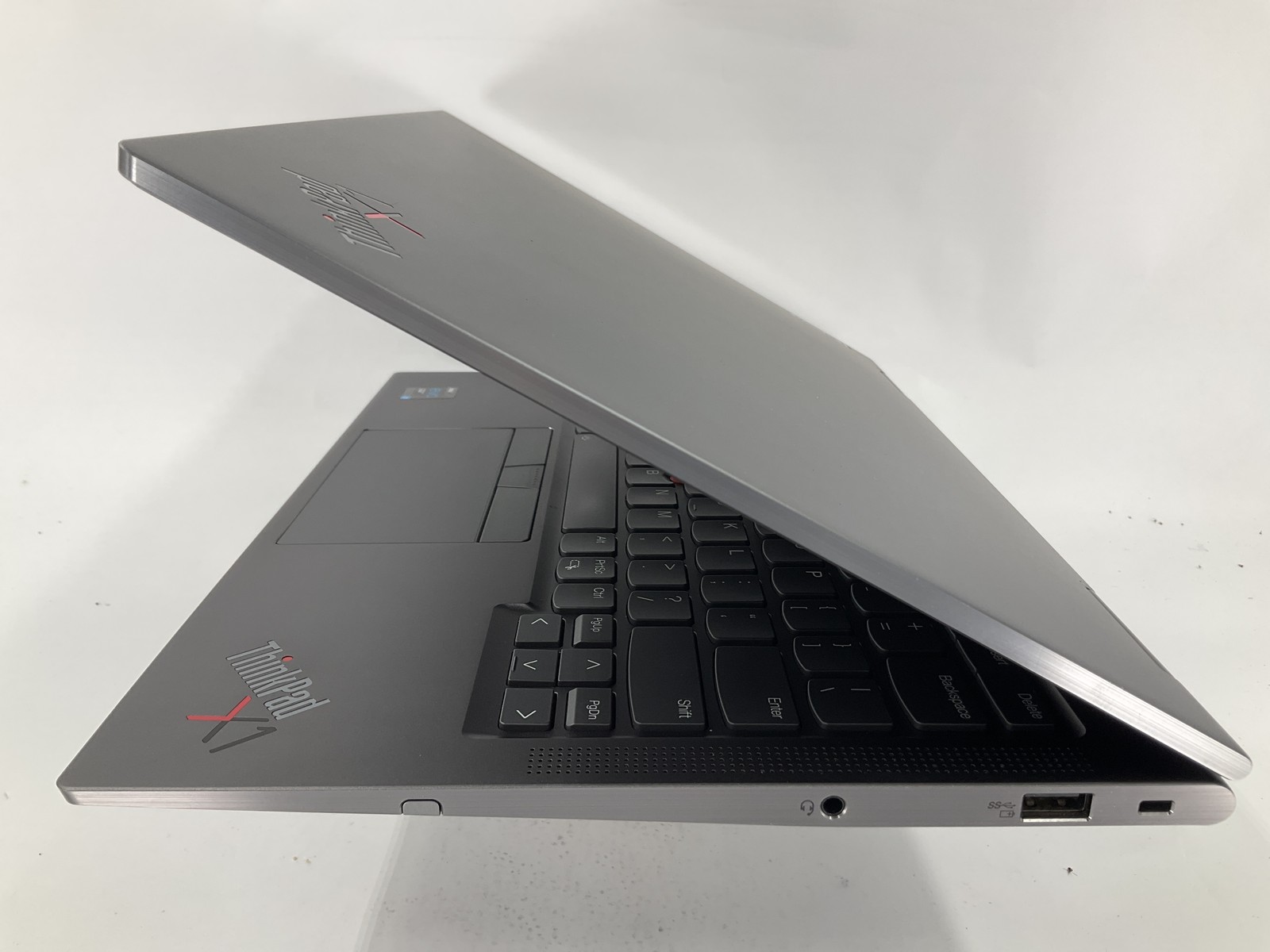 Lenovo ThinkPad X1 Yoga 6th Gen 14″ 2in1 Touch Core i7-1165G7 512GB 16GB W11P