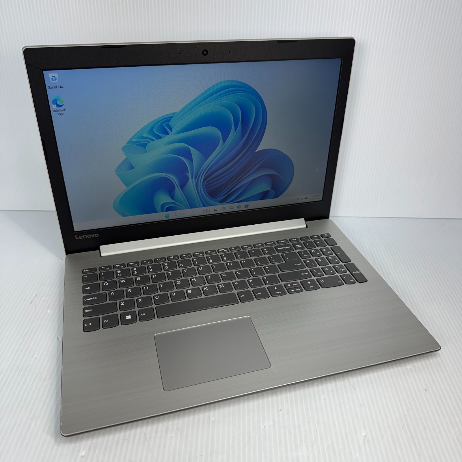 Lenovo IdeaPad 330-15IKB i3-8130U 15.6″ Laptop 120GB SSD 12GB RAM AS IS PARTS