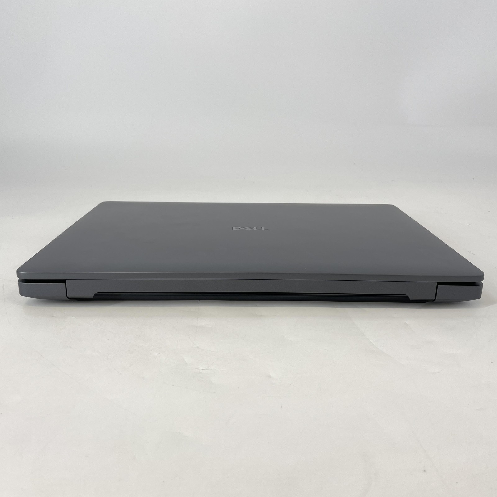 Dell Pro Max 16 MC16255 FHD+ TOUCH 2.0 GHz Ryzen AI 9 HX PRO 370 32GB 2TB SSD