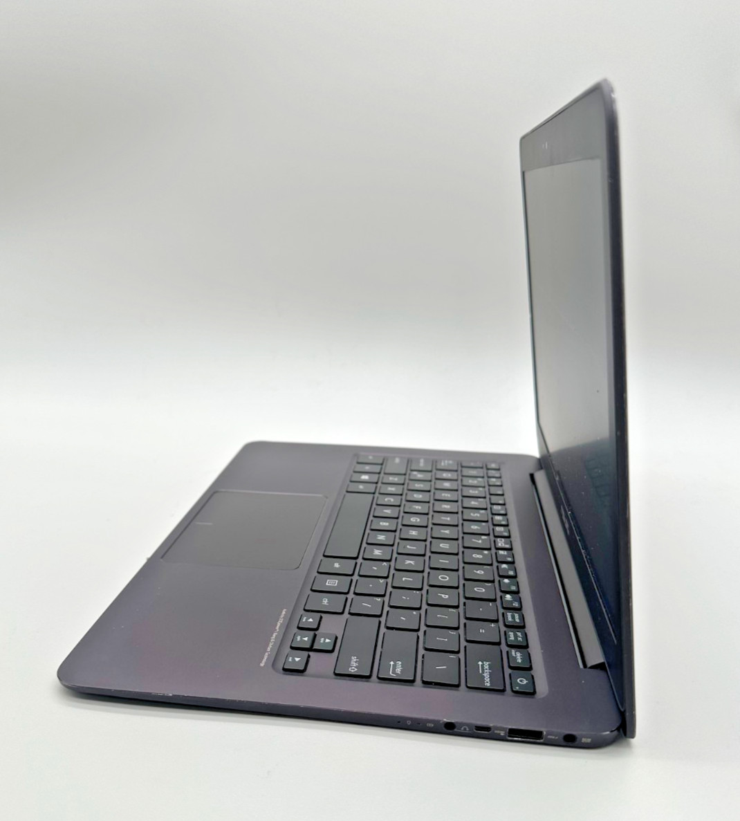ASUS UX305F 13.3” NOTEBOOK M 5Y10C 1.00GHZ 240GB SSD 8GB DDR4 BLACK/GOOD/SEE DC