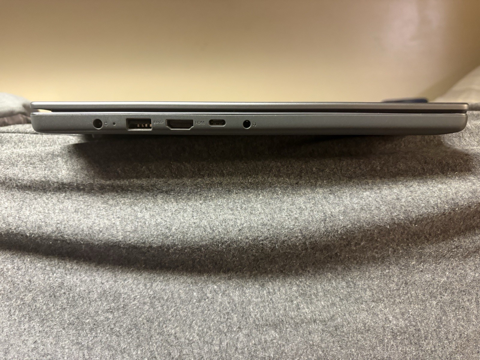 Lenovo IdeaPad Slim 3 – i7 13th Gen, 16GB RAM, 512GB SSD, Grey