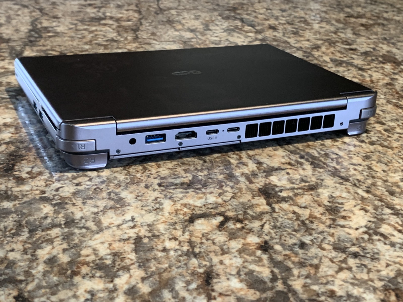 GPD Win Max 2 6800u 16gb/1tb