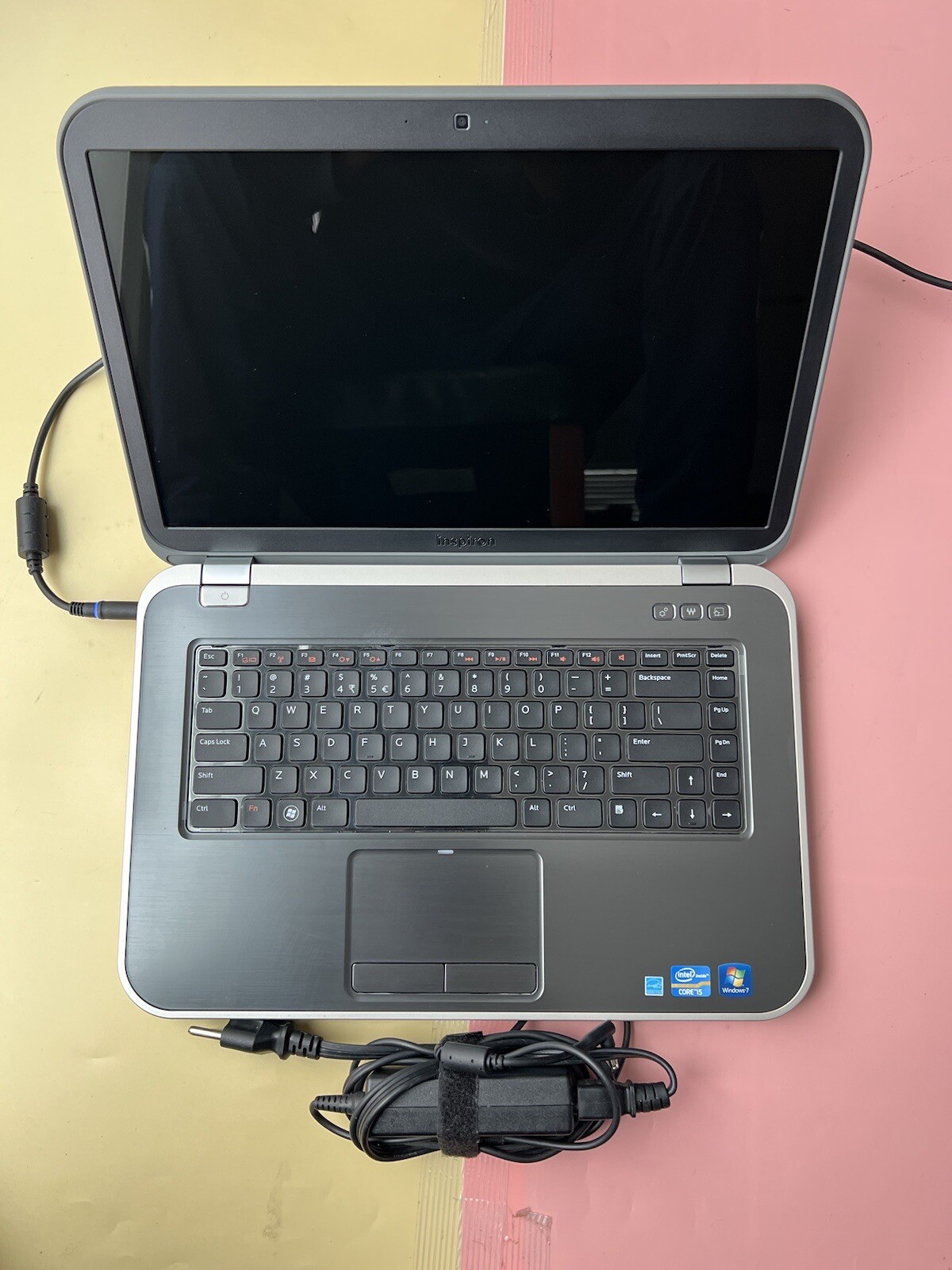 Dell Inspiron 5520 15.6″ Intel Core i5-3210M 8GB RAM 500GB HDD WEBCAM HDMI