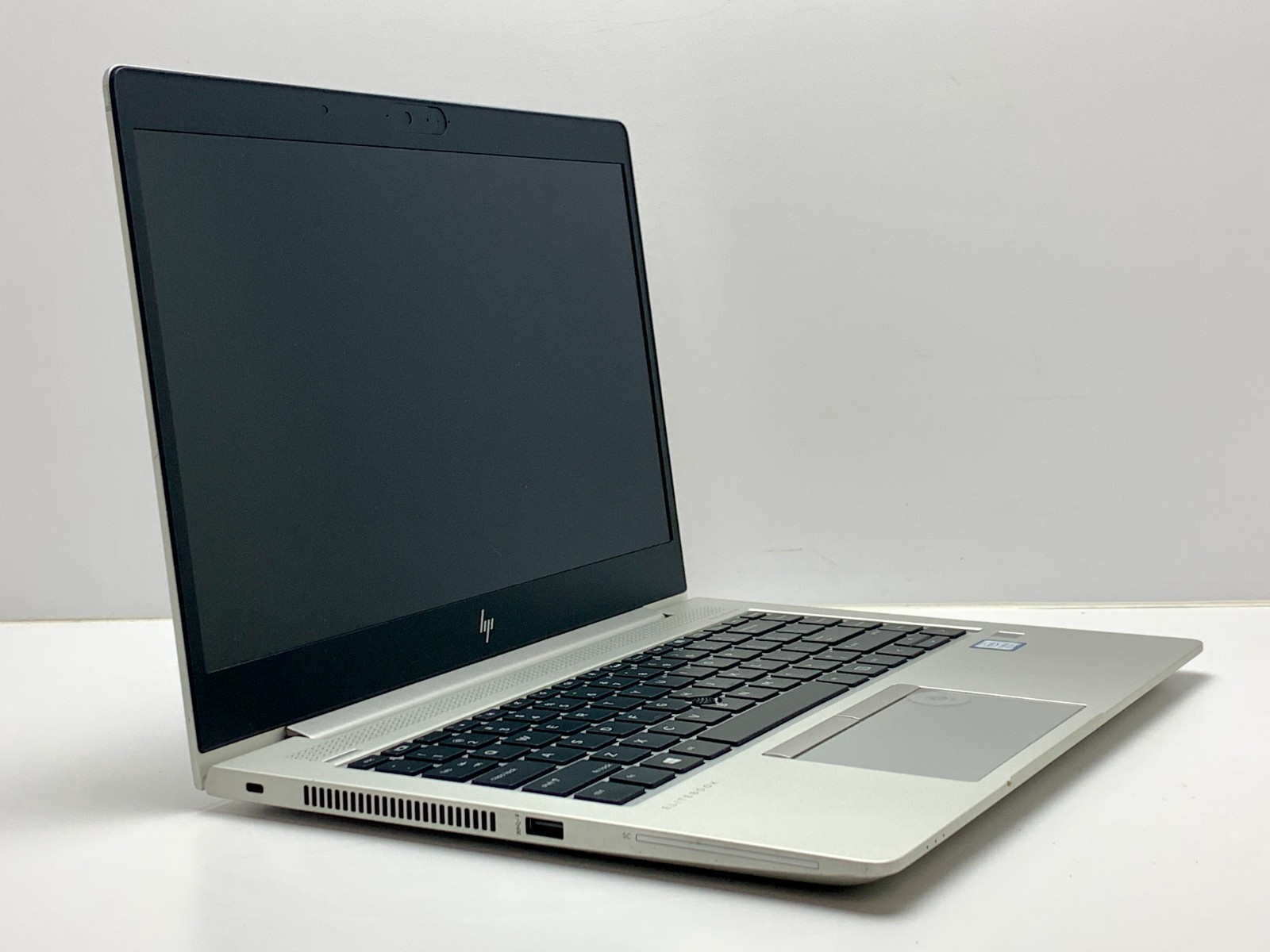 HP EliteBook 840 G6 | i5-8265U | 8GB RAM | 256GB NVMe | LINUX