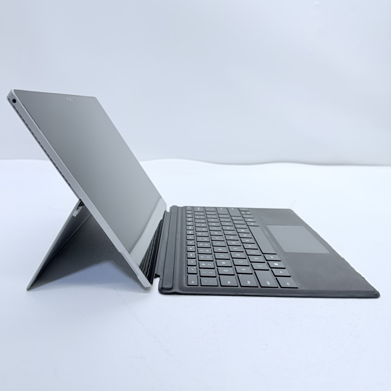 Microsoft Surface Pro 4 | i7 | 8GB | 256GB | Win11 With Keyboard