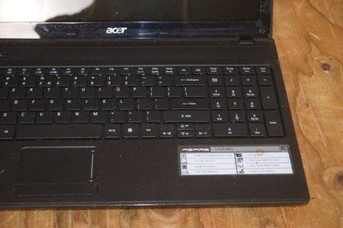 Vintage Acer Aspire 5742Z-4601 Laptop 15.6″ Intel Pentium P6100 320GB HDD