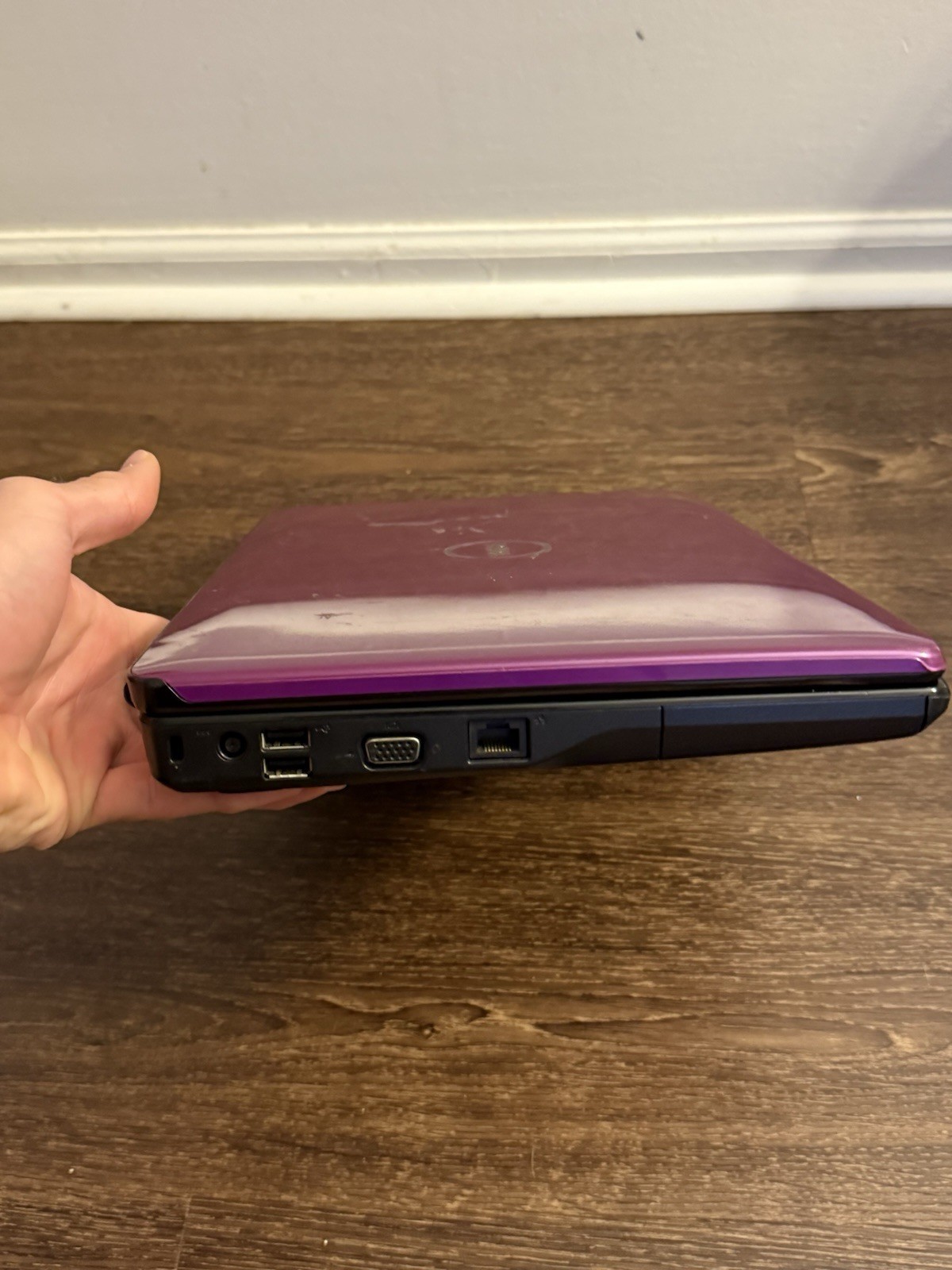 Dell Inspiron 1545 15.6” Core 2 Duo T6500 4GB RAM 320GB HDD Windows 7 W/ Charger