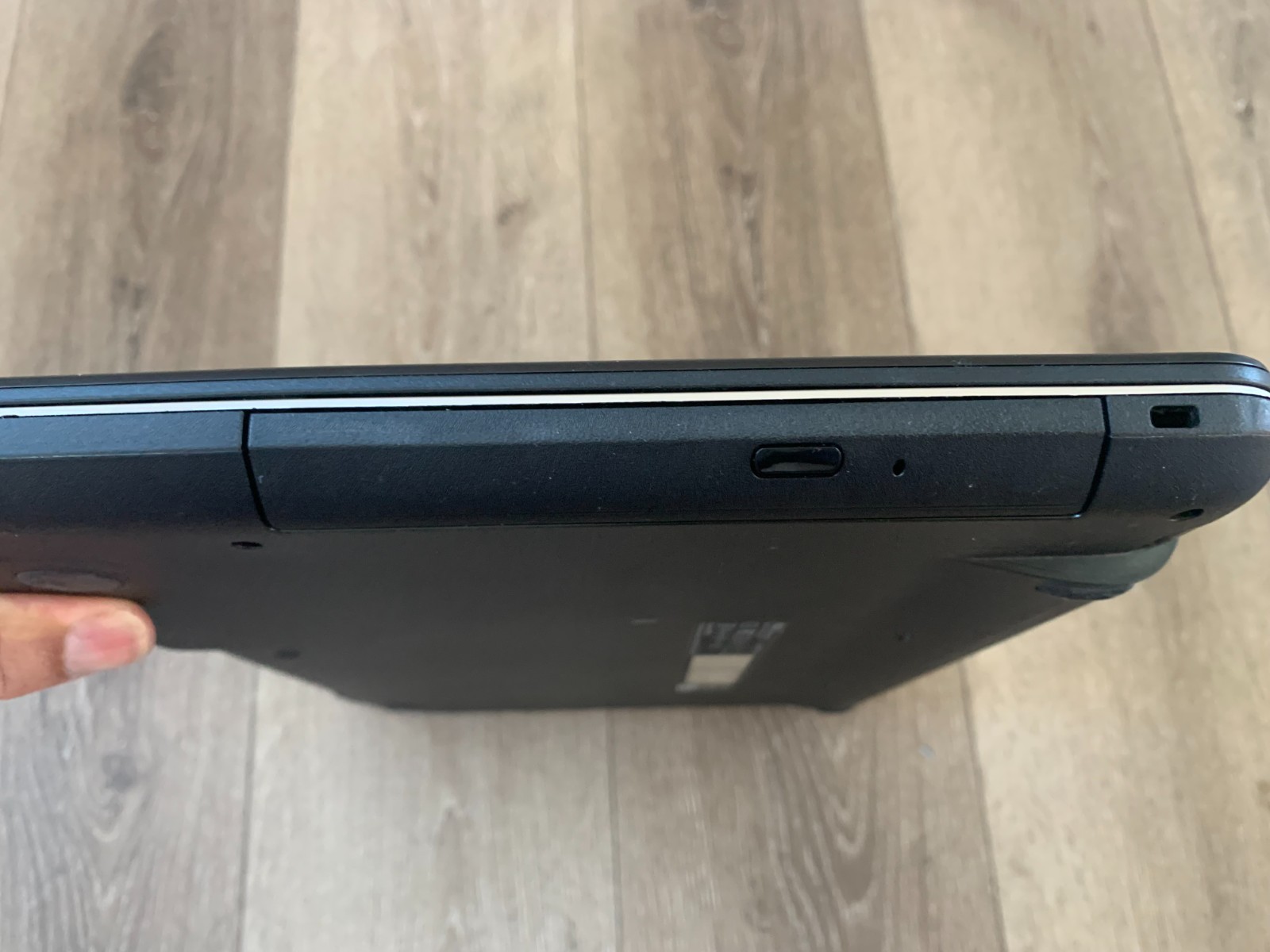ASUS X540S-SCL0205N 15.6″ Intel Celeron N3050 1.60GHz 4GB RAM 500GB HDD Win 10