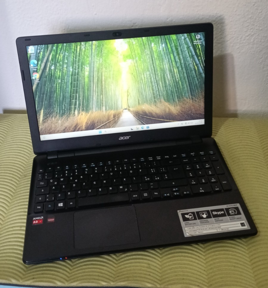 Acer Aspire E1-521G AMD A8-6410 8GB 256GB SSD 15.6″ AMD RADEO R5 M240 2GB