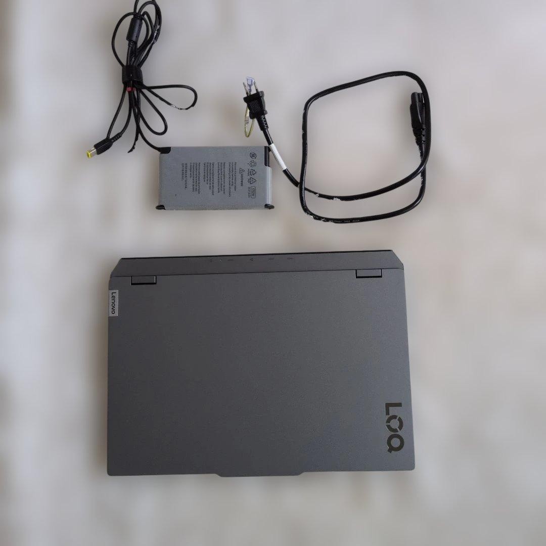 Lenovo LOQ 15IRX9 15.6″ i5-13450HX 16GB 512GB SSD GeForce RTX 3050