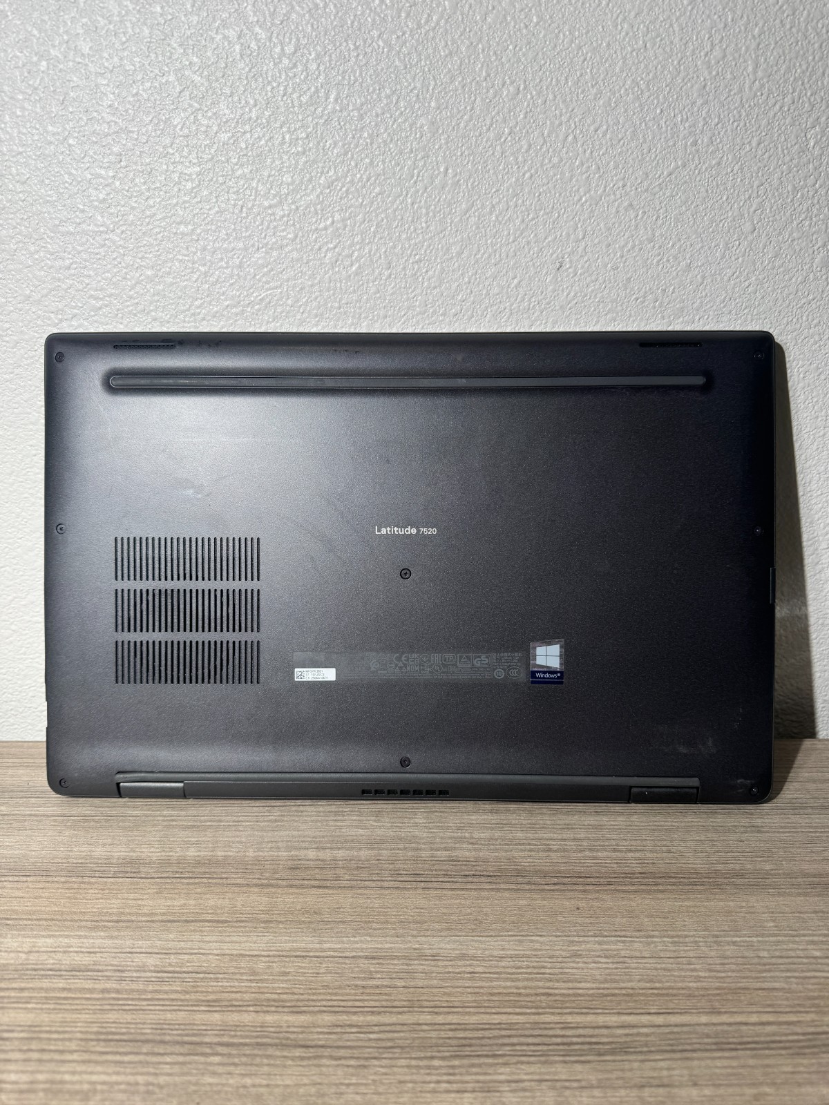 Dell Latitude 7520 Laptop [i7-1185G7 3GHz, 16GB RAM, 512GB NVMe] Win11 NoAC