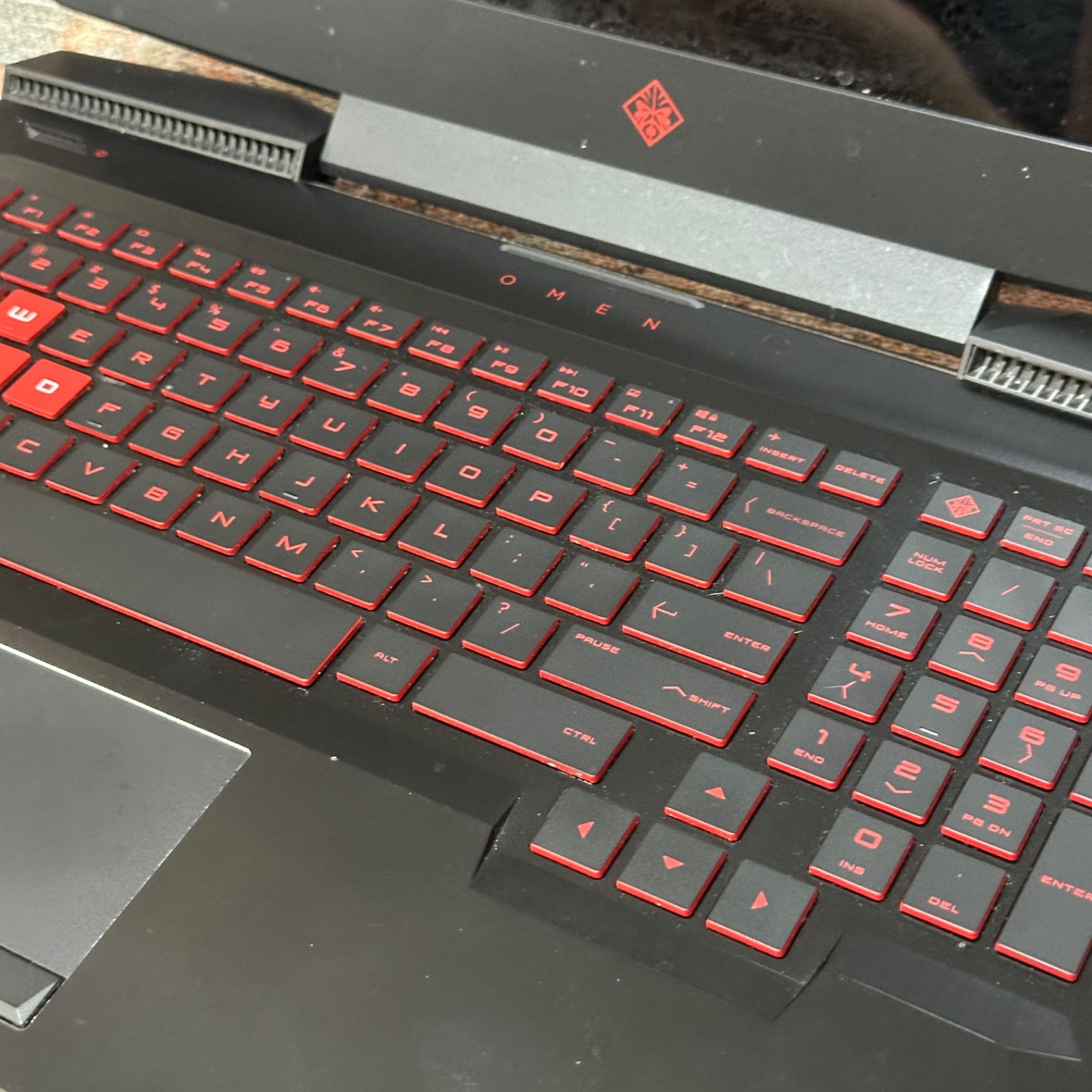 HP Omen 15-ce015dx Lab Top – No Hard Drive / Ram / Charger